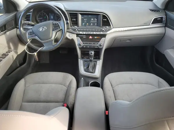 KMHD84LF2JU475690 2018 HYUNDAI ELANTRA - Image 8