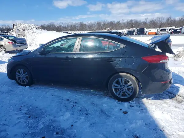 KMHD84LF2JU493431 2018 HYUNDAI ELANTRA - Image 2