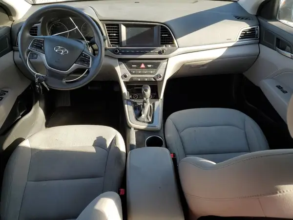 KMHD84LF2JU499987 2018 HYUNDAI ELANTRA - Image 8