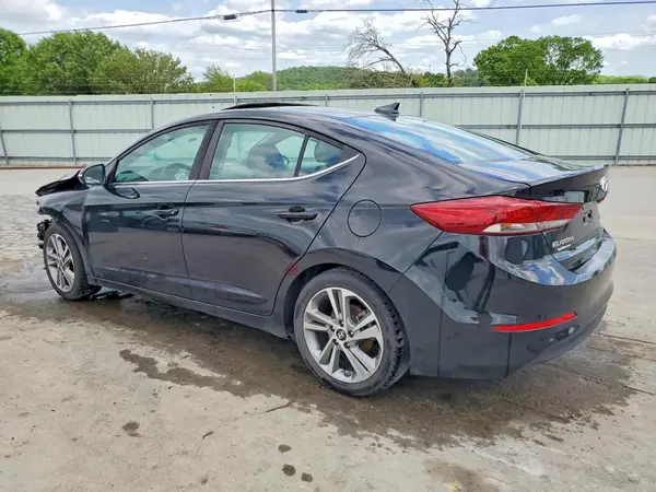KMHD84LF2JU502936 2018 HYUNDAI ELANTRA - Image 2