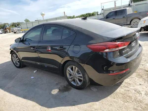 KMHD84LF2JU505318 2018 HYUNDAI ELANTRA - Image 2