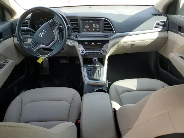 KMHD84LF2JU505318 2018 HYUNDAI ELANTRA - Image 8