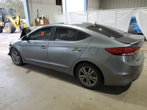 KMHD84LF2JU512883 2018 HYUNDAI ELANTRA - Image 2
