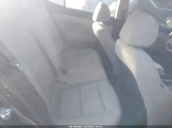 KMHD84LF2JU513595 2018 HYUNDAI ELANTRA - Image 8