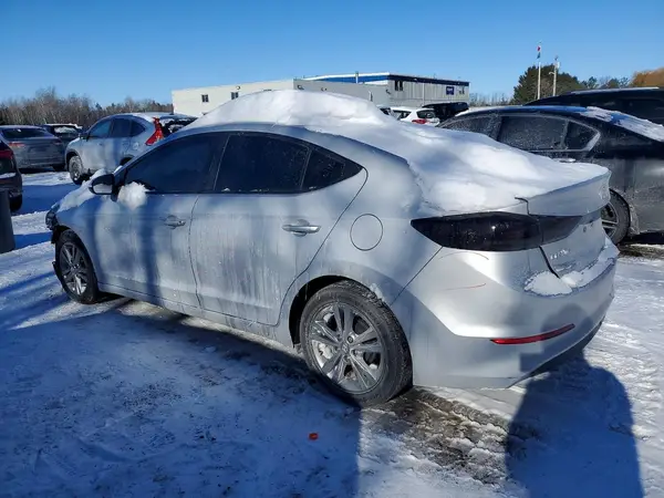 KMHD84LF2JU517551 2018 HYUNDAI ELANTRA - Image 2