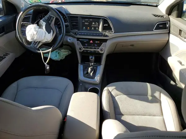 KMHD84LF2JU522328 2018 HYUNDAI ELANTRA - Image 8