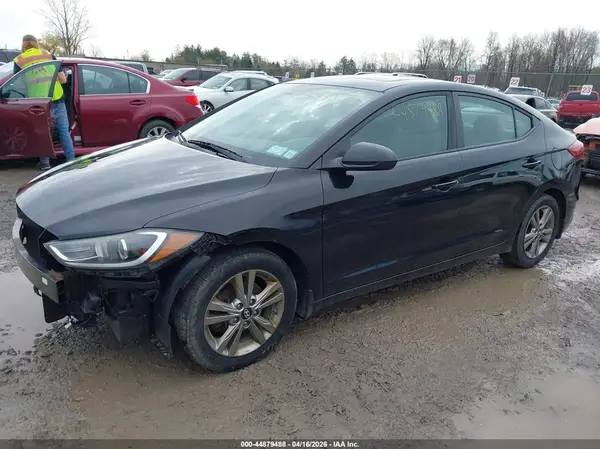 KMHD84LF2JU522331 2018 HYUNDAI ELANTRA - Image 2
