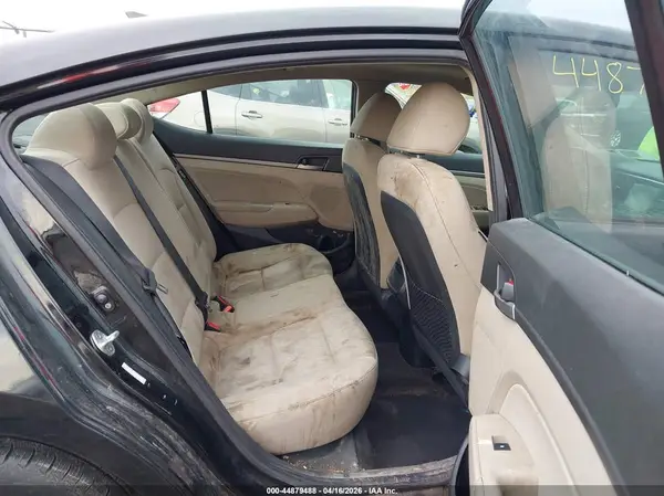 KMHD84LF2JU522331 2018 HYUNDAI ELANTRA - Image 8
