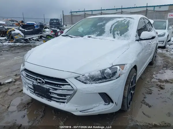 KMHD84LF2JU537685 2018 HYUNDAI ELANTRA - Image 2
