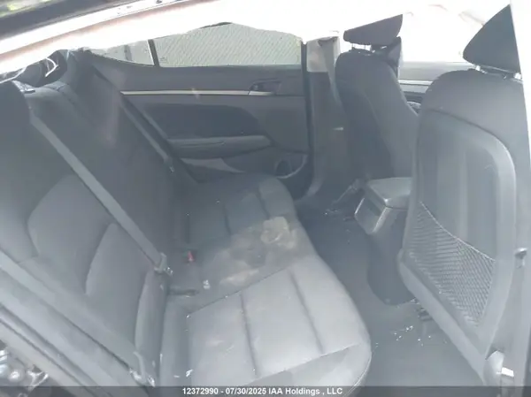 KMHD84LF2JU541395 2018 HYUNDAI ELANTRA - Image 8