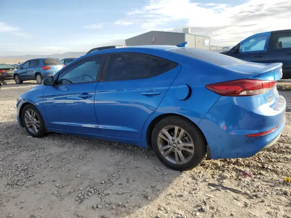 KMHD84LF2JU548461 2018 HYUNDAI ELANTRA - Image 2