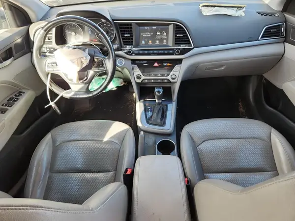 KMHD84LF2JU554437 2018 HYUNDAI ELANTRA - Image 8