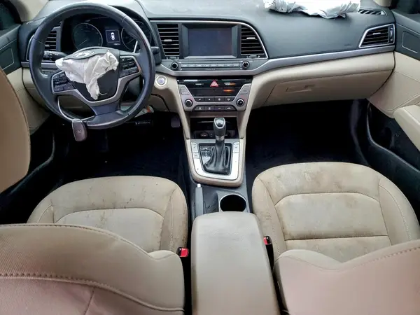 KMHD84LF2JU575367 2018 HYUNDAI ELANTRA - Image 8