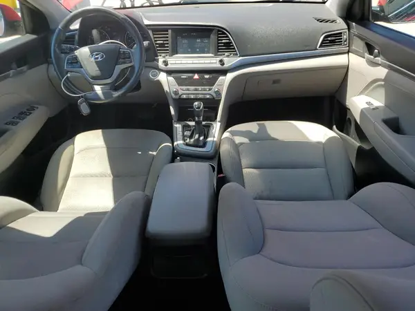 KMHD84LF2JU588751 2018 HYUNDAI ELANTRA - Image 8