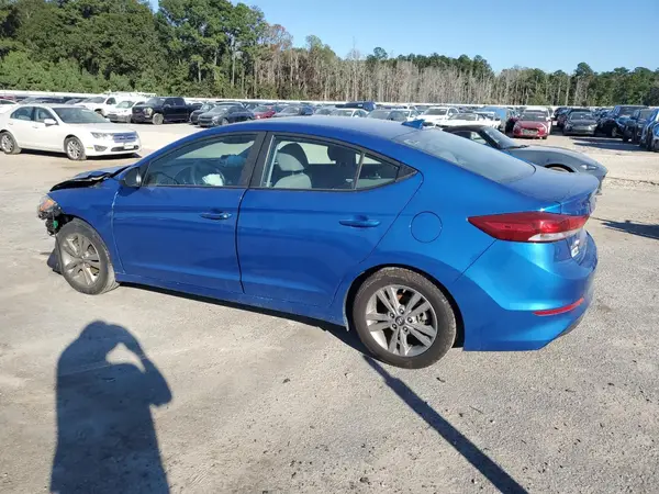 KMHD84LF2JU600445 2018 HYUNDAI ELANTRA - Image 2