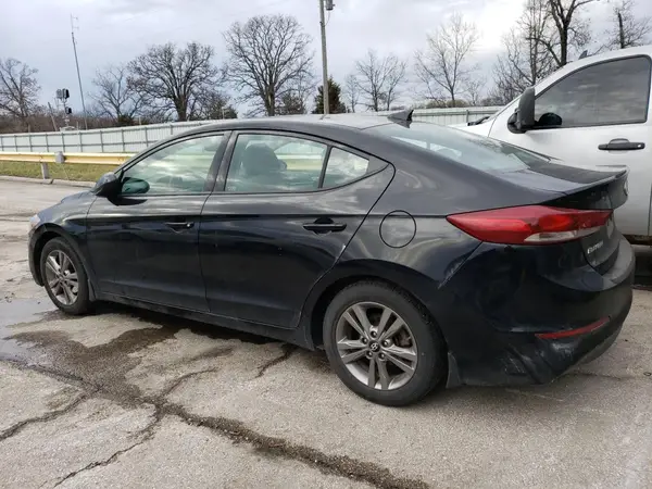 KMHD84LF2JU619805 2018 HYUNDAI ELANTRA - Image 2
