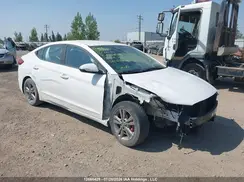 KMHD84LF2JU621599 2018 HYUNDAI ELANTRA
