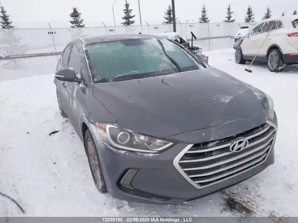 KMHD84LF2JU637639 2018 HYUNDAI ELANTRA - Image 1