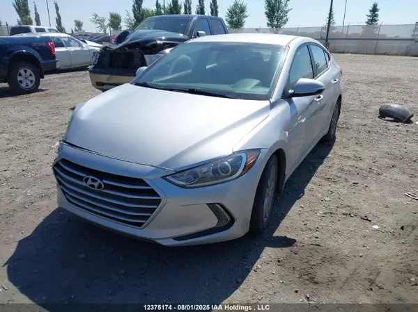 KMHD84LF2JU669118 2018 HYUNDAI ELANTRA - Image 2