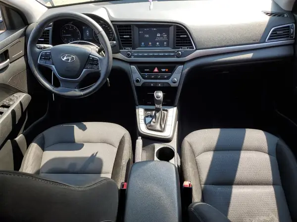 KMHD84LF2JU682533 2018 HYUNDAI ELANTRA - Image 8