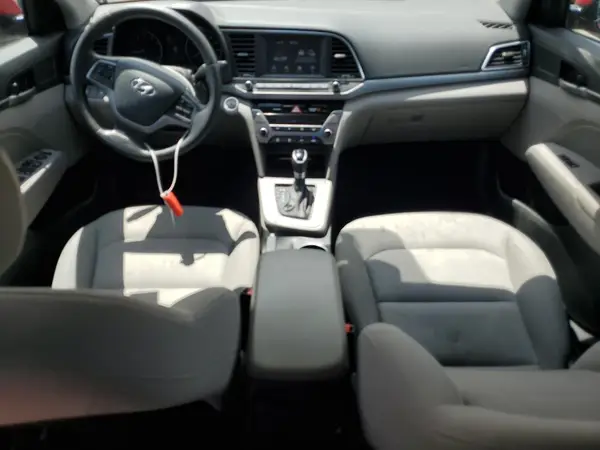 KMHD84LF2JU698070 2018 HYUNDAI ELANTRA - Image 8