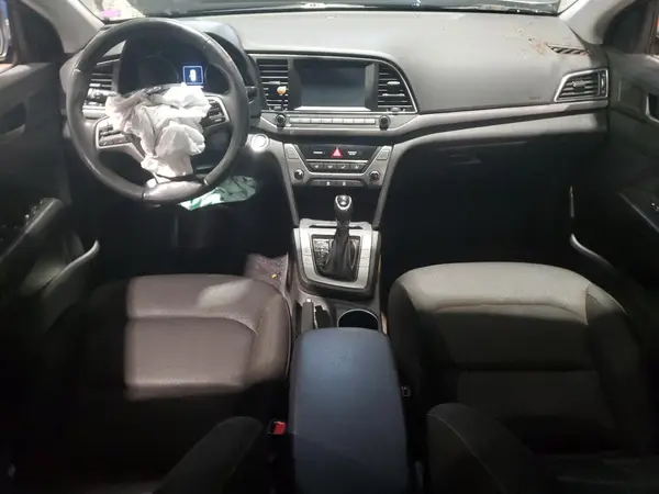 KMHD84LF2JU699266 2018 HYUNDAI ELANTRA - Image 8