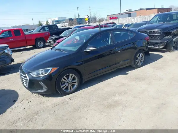 KMHD84LF2JU718009 2018 HYUNDAI ELANTRA - Image 2