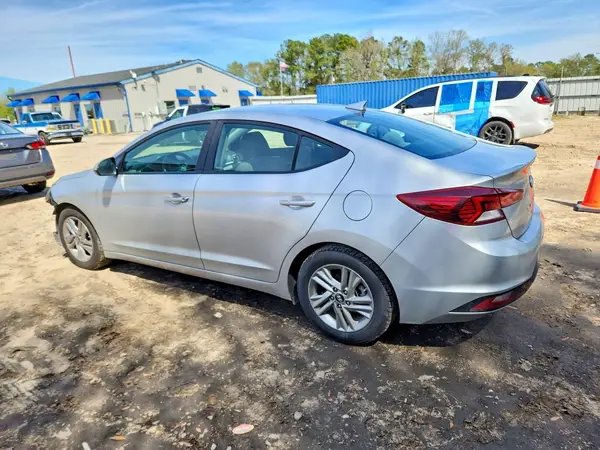 KMHD84LF2KU731053 2019 HYUNDAI ELANTRA - Image 2