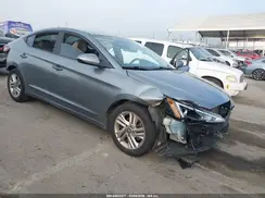 KMHD84LF2KU741291 2019 HYUNDAI ELANTRA