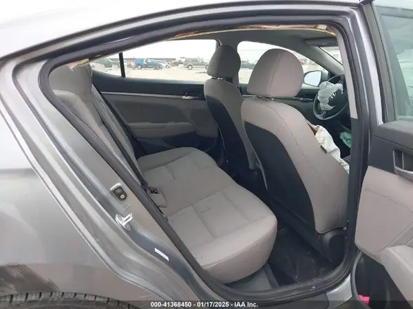 KMHD84LF2KU749312 2019 HYUNDAI ELANTRA - Image 8