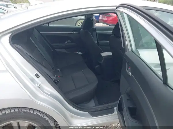 KMHD84LF2KU775389 2019 HYUNDAI ELANTRA - Image 8