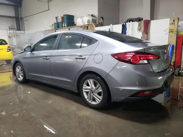 KMHD84LF2KU779474 2019 HYUNDAI ELANTRA - Image 2