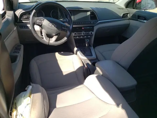 KMHD84LF2KU779913 2019 HYUNDAI ELANTRA - Image 8