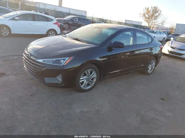 KMHD84LF2KU804969 2019 HYUNDAI ELANTRA - Image 2