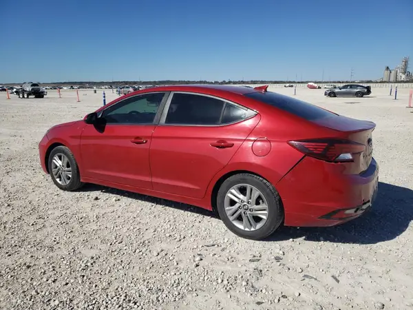 KMHD84LF2KU809685 2019 HYUNDAI ELANTRA - Image 2