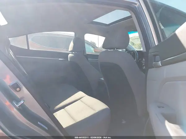KMHD84LF2KU816541 2019 HYUNDAI ELANTRA - Image 8