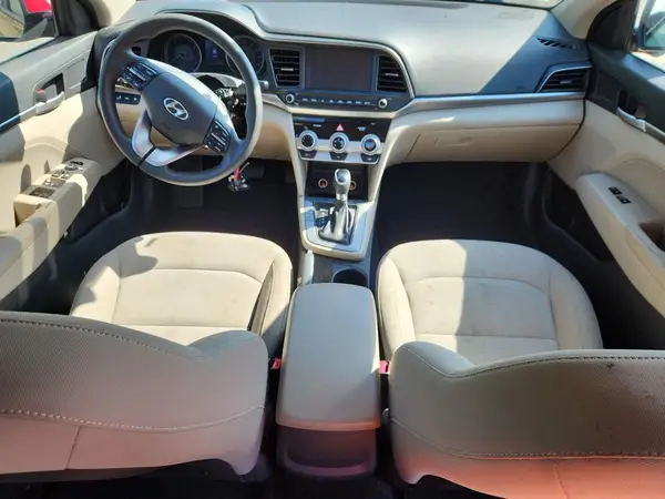 KMHD84LF2KU821027 2019 HYUNDAI ELANTRA - Image 8