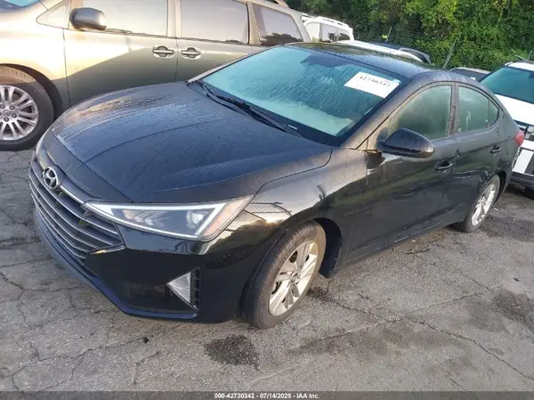 KMHD84LF2KU821173 2019 HYUNDAI ELANTRA - Image 2