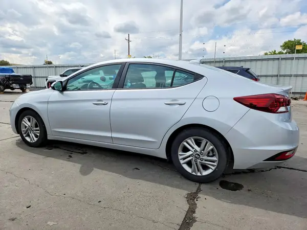 KMHD84LF2KU821626 2019 HYUNDAI ELANTRA - Image 2