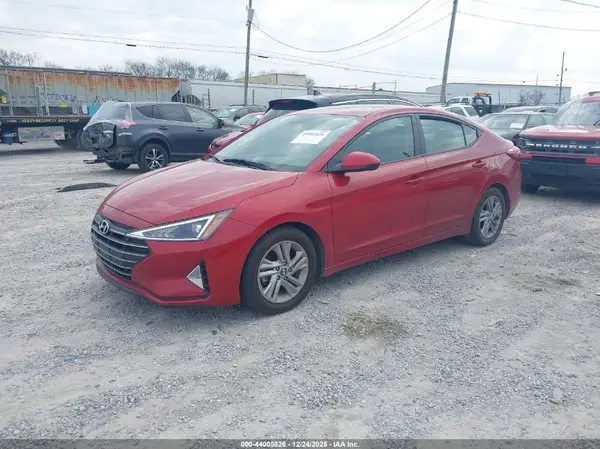 KMHD84LF2KU831475 2019 HYUNDAI ELANTRA - Image 2