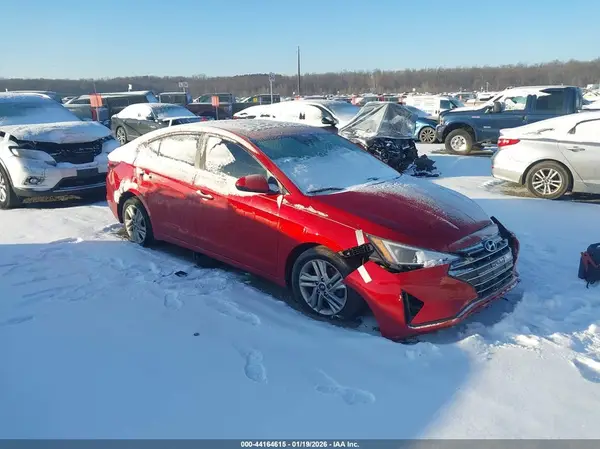 KMHD84LF2KU840984 2019 HYUNDAI ELANTRA - Image 1
