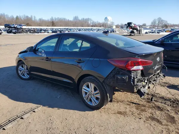 KMHD84LF2KU863083 2019 HYUNDAI ELANTRA - Image 2
