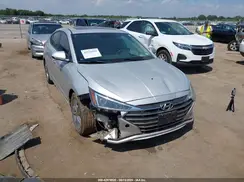 KMHD84LF2KU866663 2019 HYUNDAI ELANTRA