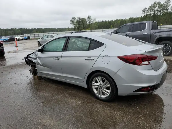 KMHD84LF2LU000494 2020 HYUNDAI ELANTRA - Image 2