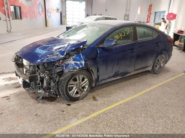 KMHD84LF2LU002536 2020 HYUNDAI ELANTRA - Image 2