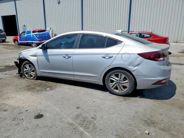 KMHD84LF2LU009549 2020 HYUNDAI ELANTRA - Image 2