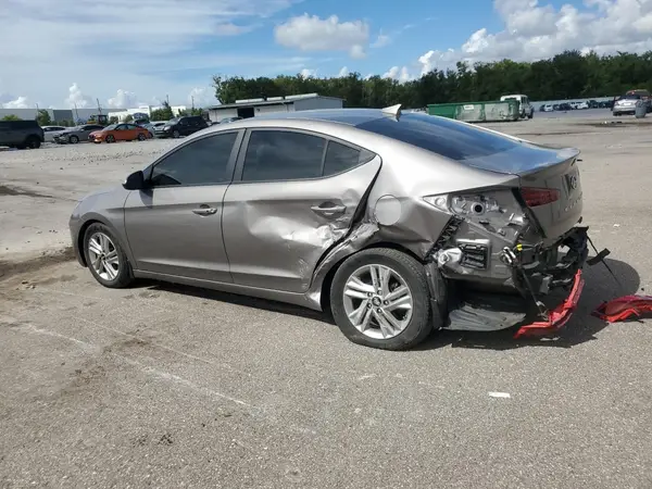 KMHD84LF2LU045306 2020 HYUNDAI ELANTRA - Image 2