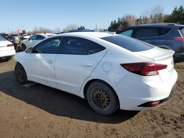 KMHD84LF2LU051221 2020 HYUNDAI ELANTRA - Image 2