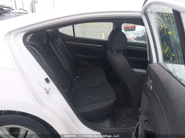 KMHD84LF2LU054412 2020 HYUNDAI ELANTRA - Image 8