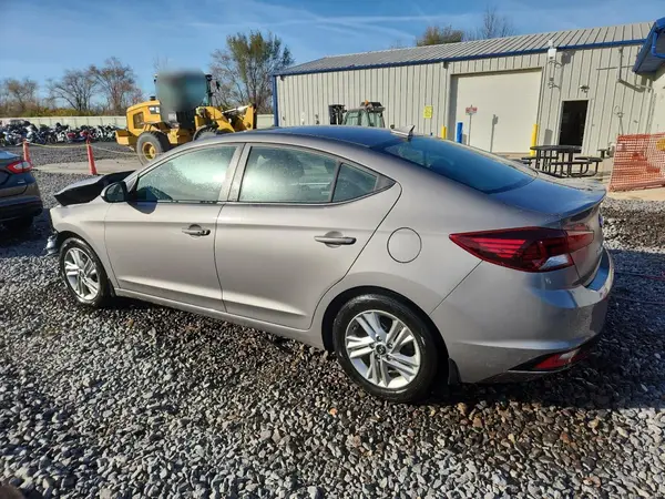 KMHD84LF2LU079696 2020 HYUNDAI ELANTRA - Image 2